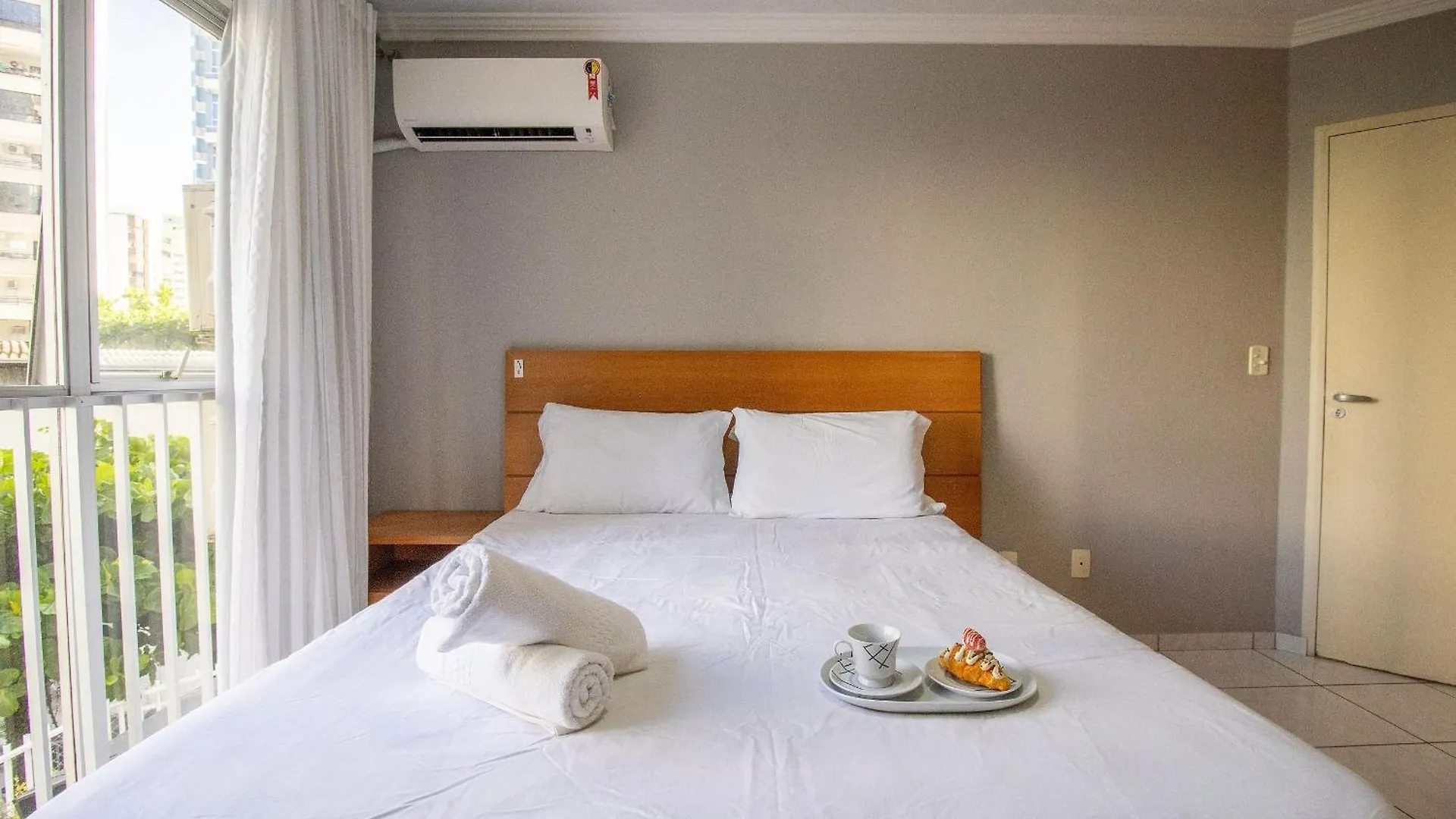 Appartement PR11 - 4 Dorm, Espaço Aconchegante, Centro, Garagem para Camionete, Wi-Fi Balneário Camboriú