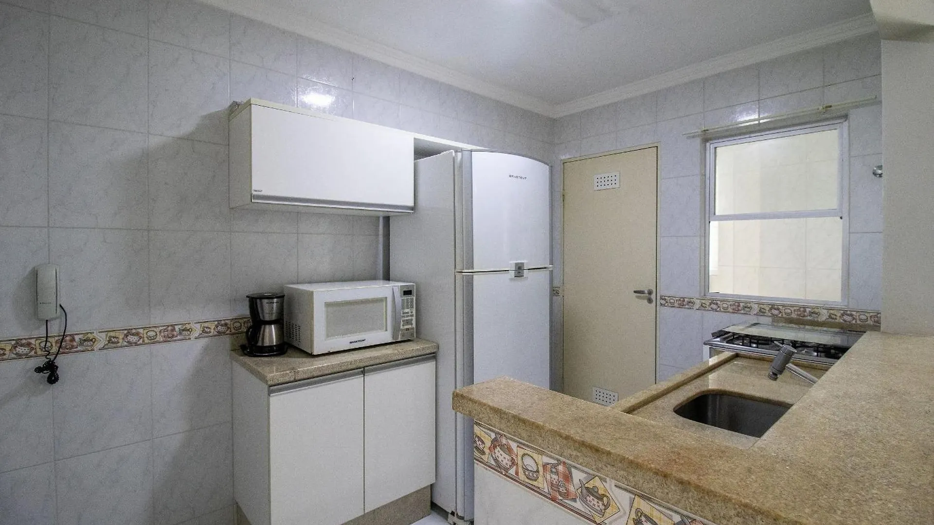 PR11 - 4 Dorm, Espaço Aconchegante, Centro, Garagem para Camionete, Wi-Fi Balneário Camboriú