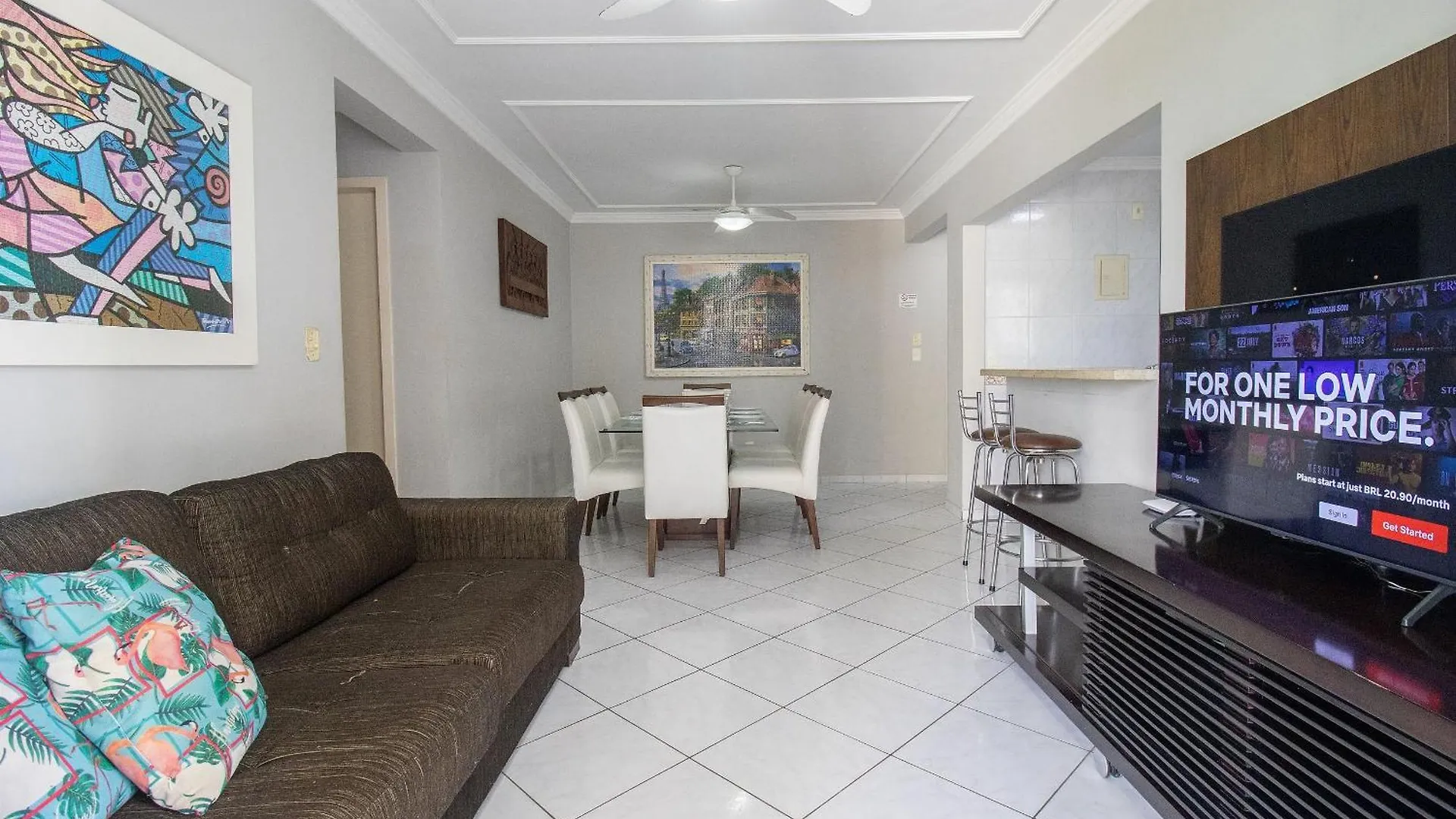 PR11 - 4 Dorm, Espaço Aconchegante, Centro, Garagem para Camionete, Wi-Fi Balneário Camboriú